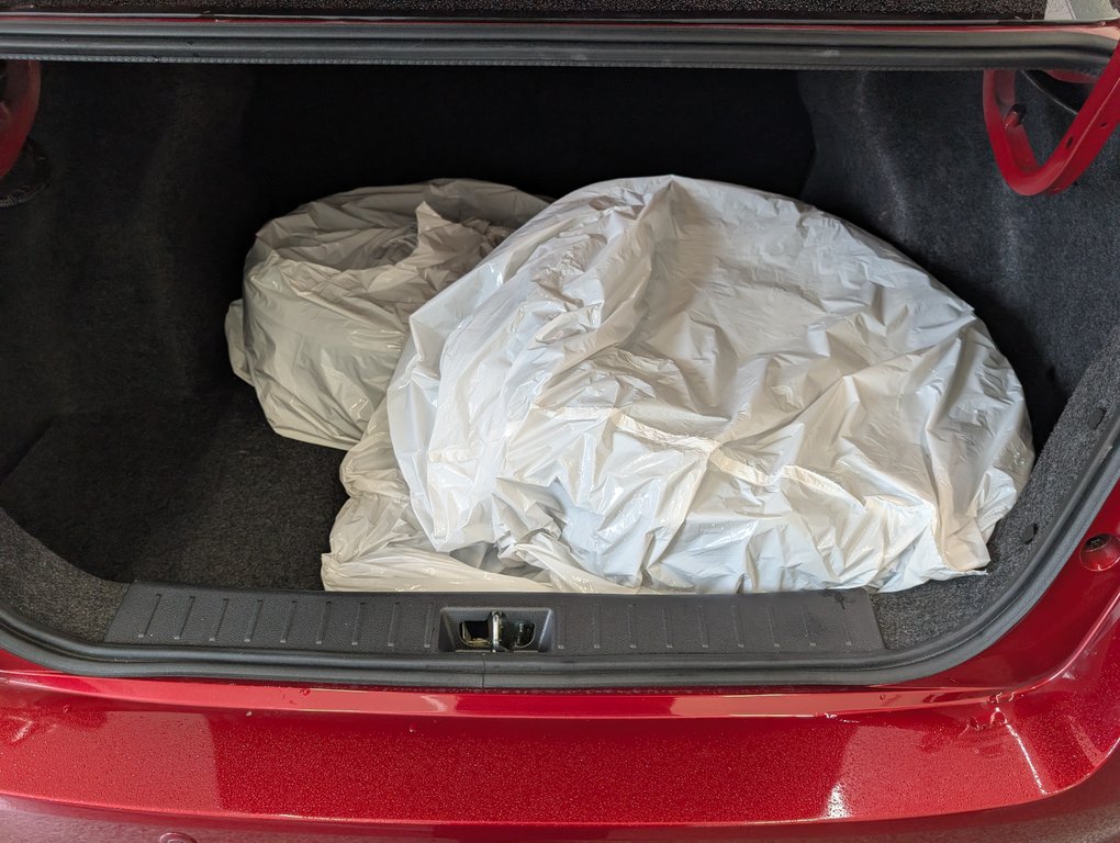 2024 Nissan Versa SV, A/C, MAGS, in Magog, Quebec - 7 - w1024h768px