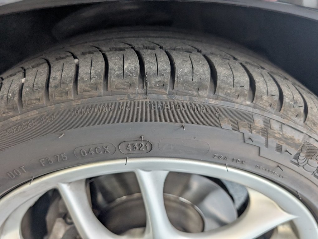 Porsche Boxster CUIR ROUGE, AUTOMATIQUE, 2004 à Magog, Québec - 18 - w1024h768px