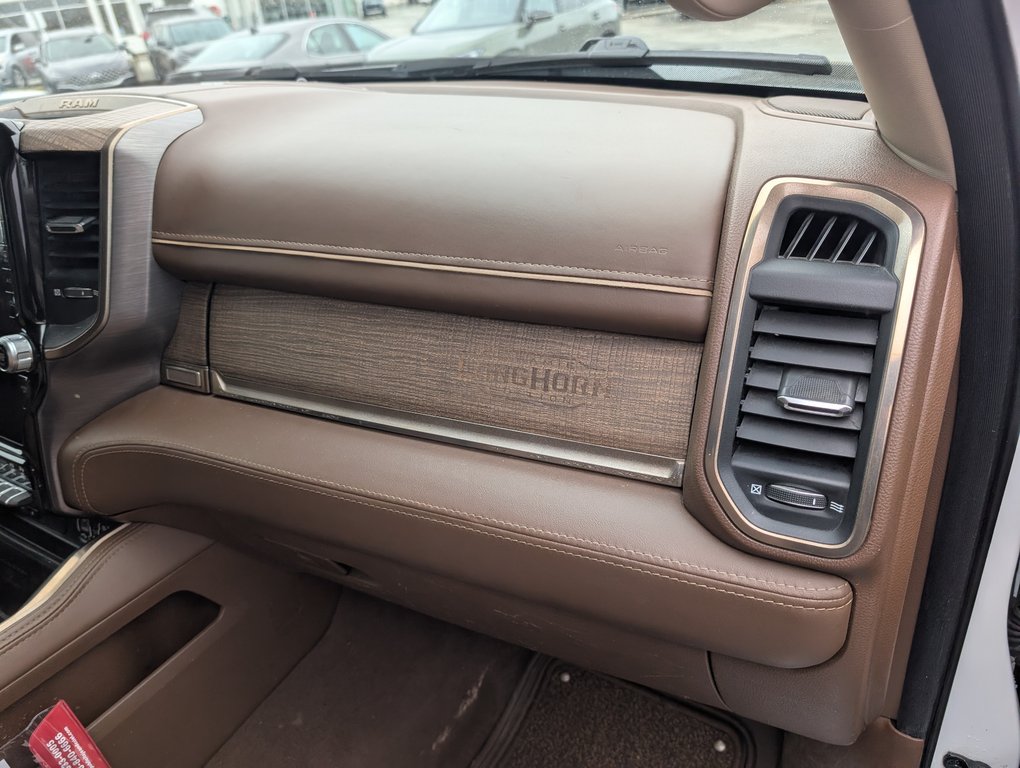 2019 Ram 1500 Laramie Longhorn in Magog, Quebec - 10 - w1024h768px