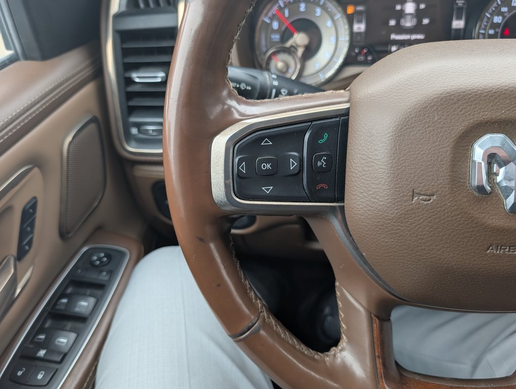 2019 Ram 1500 Laramie Longhorn in Magog, Quebec - 23 - w1024h768px