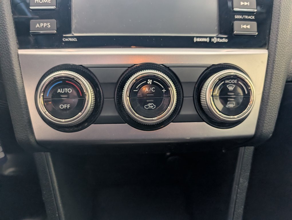 2016 Subaru Crosstrek TOURING AWD, in Magog, Quebec - 16 - w1024h768px