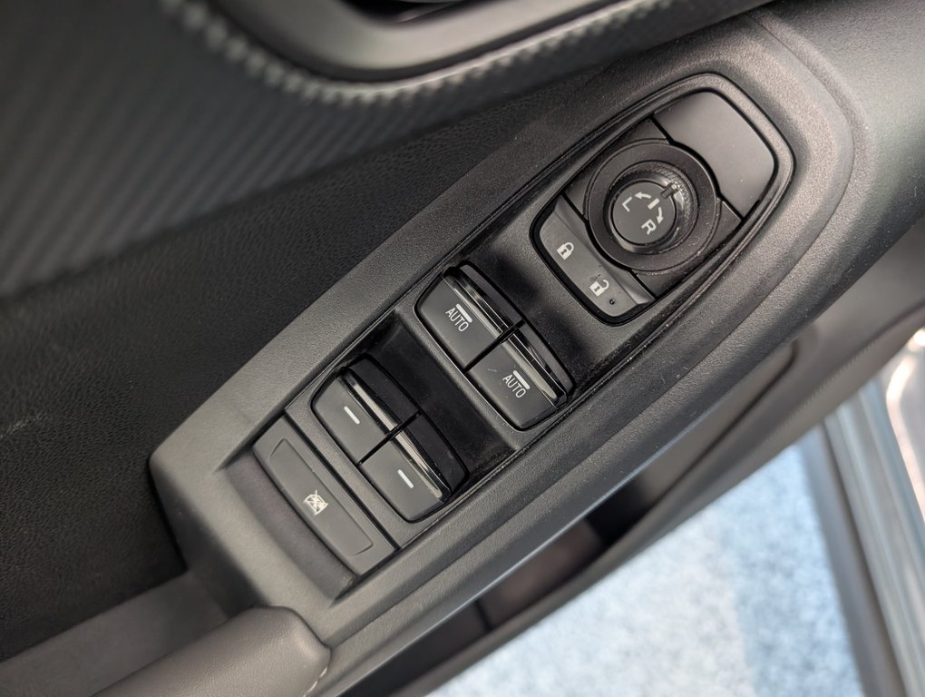 Subaru Crosstrek Touring 2024 à Magog, Québec - 13 - w1024h768px