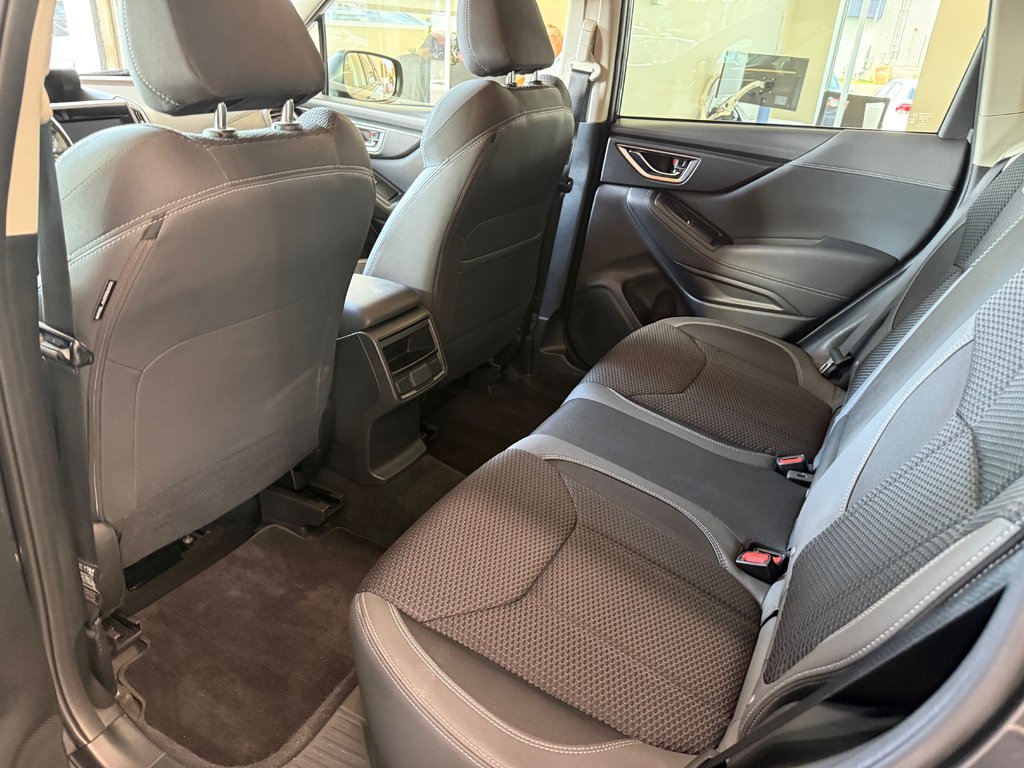 2020 Subaru Forester Convenience in Magog, Quebec - 10 - w1024h768px