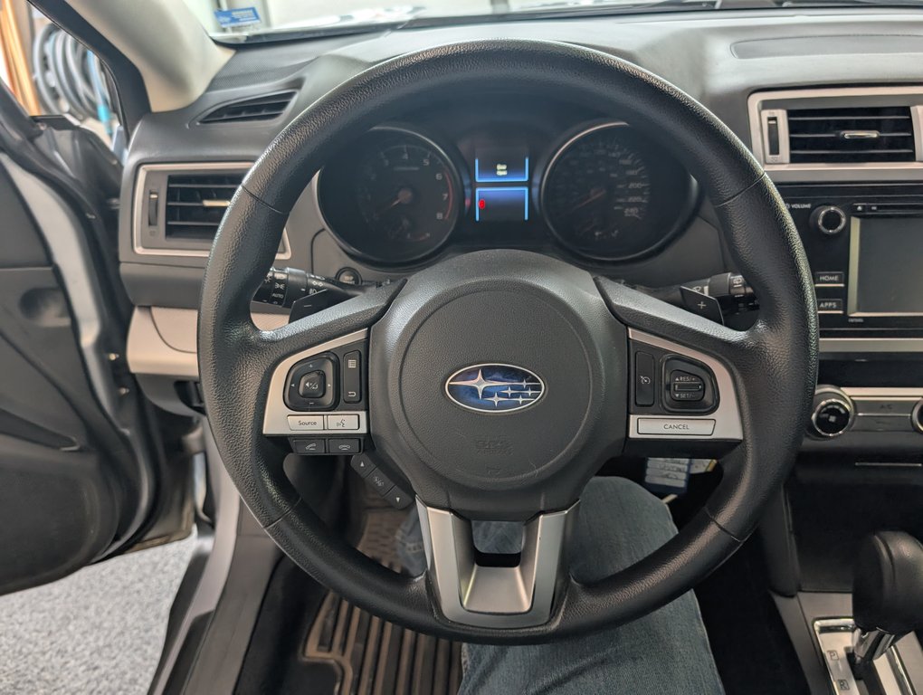 2016 Subaru Outback 2.5i in Magog, Quebec - 14 - w1024h768px
