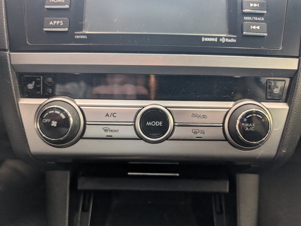 2016 Subaru Outback 2.5i in Magog, Quebec - 17 - w1024h768px