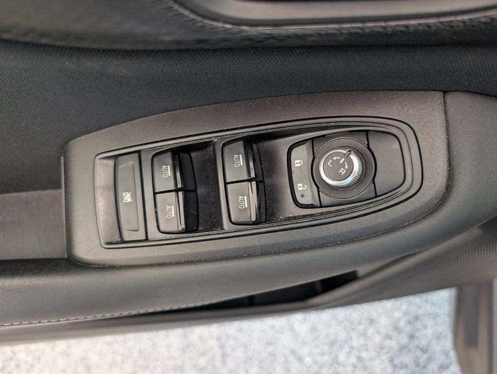 2020 Subaru Outback Touring AWD, in Magog, Quebec - 14 - w1024h768px