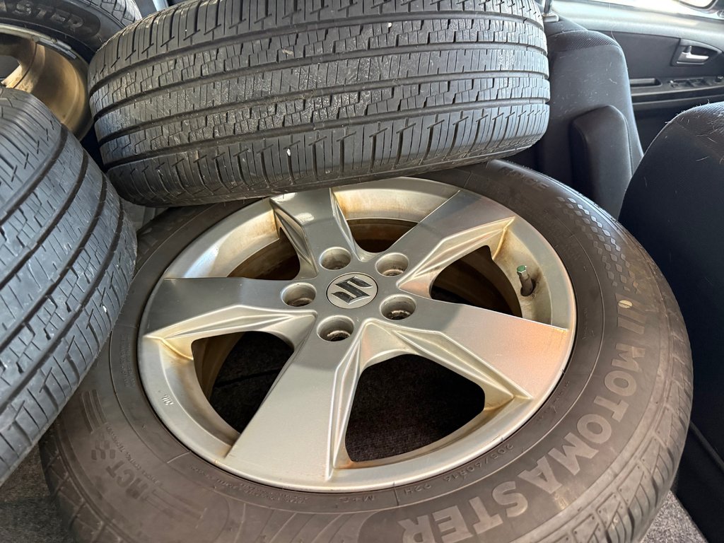 2010 Suzuki SX4 Hatchback JX AWD in Magog, Quebec - 7 - w1024h768px