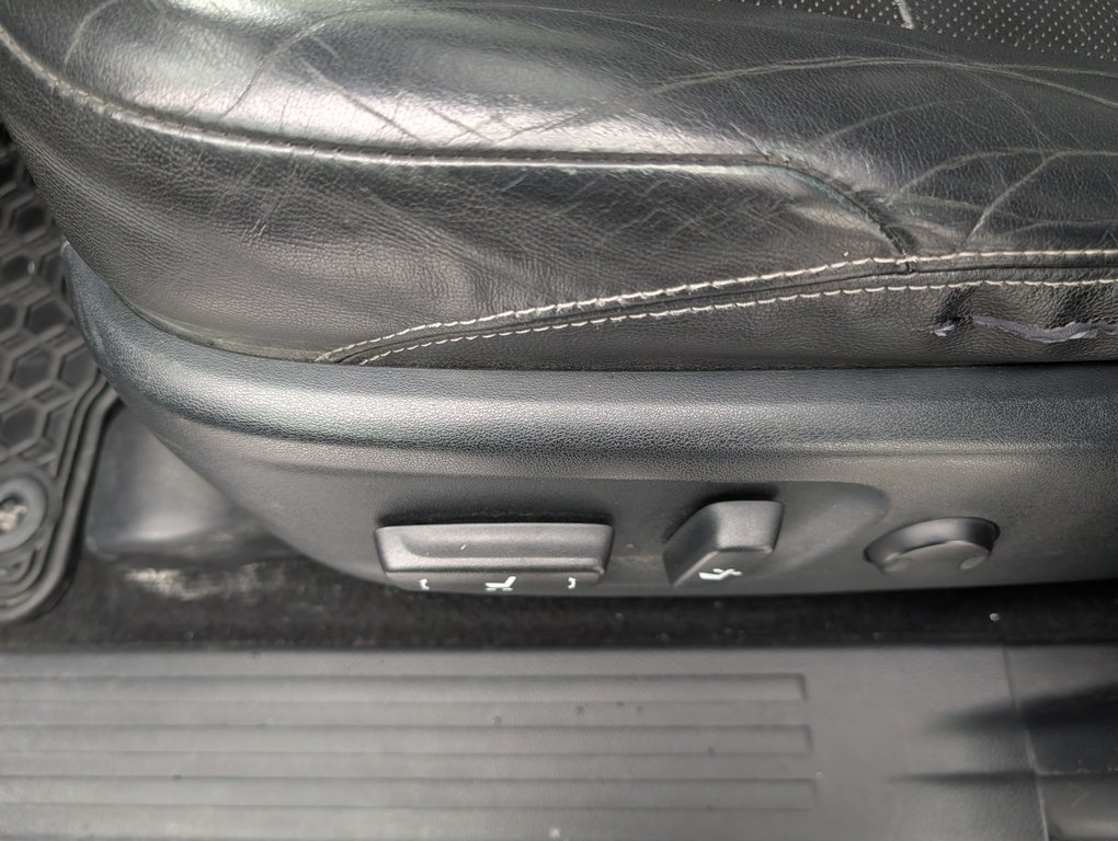 Toyota 4Runner LIMITED AWD 7 PASSAGERS, 2015 à Magog, Québec - 17 - w1024h768px