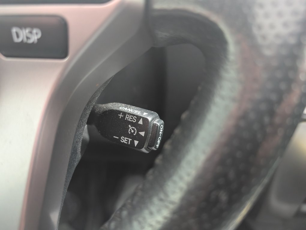 Toyota 4Runner LIMITED AWD 7 PASSAGERS, 2015 à Magog, Québec - 28 - w1024h768px