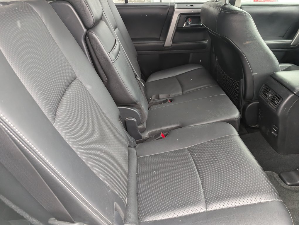 Toyota 4Runner LIMITED AWD 7 PASSAGERS, 2015 à Magog, Québec - 10 - w1024h768px