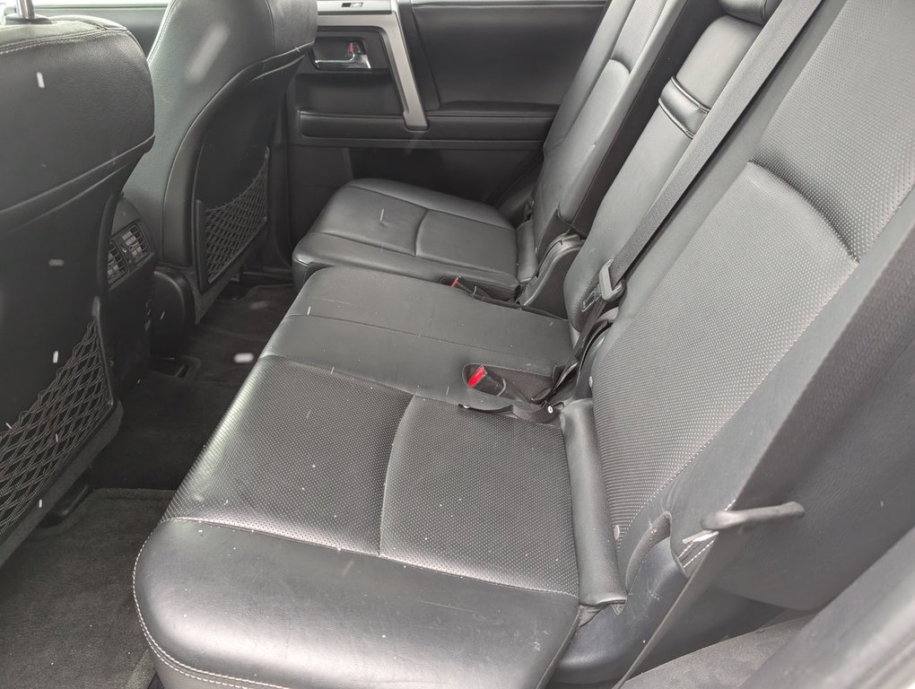 Toyota 4Runner LIMITED AWD 7 PASSAGERS, 2015 à Magog, Québec - 14 - w1024h768px