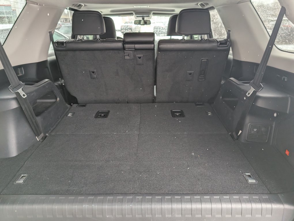 Toyota 4Runner LIMITED AWD 7 PASSAGERS, 2015 à Magog, Québec - 8 - w1024h768px