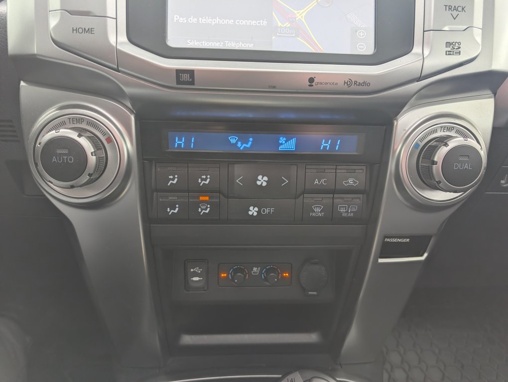 Toyota 4Runner LIMITED AWD 7 PASSAGERS, 2015 à Magog, Québec - 22 - w1024h768px