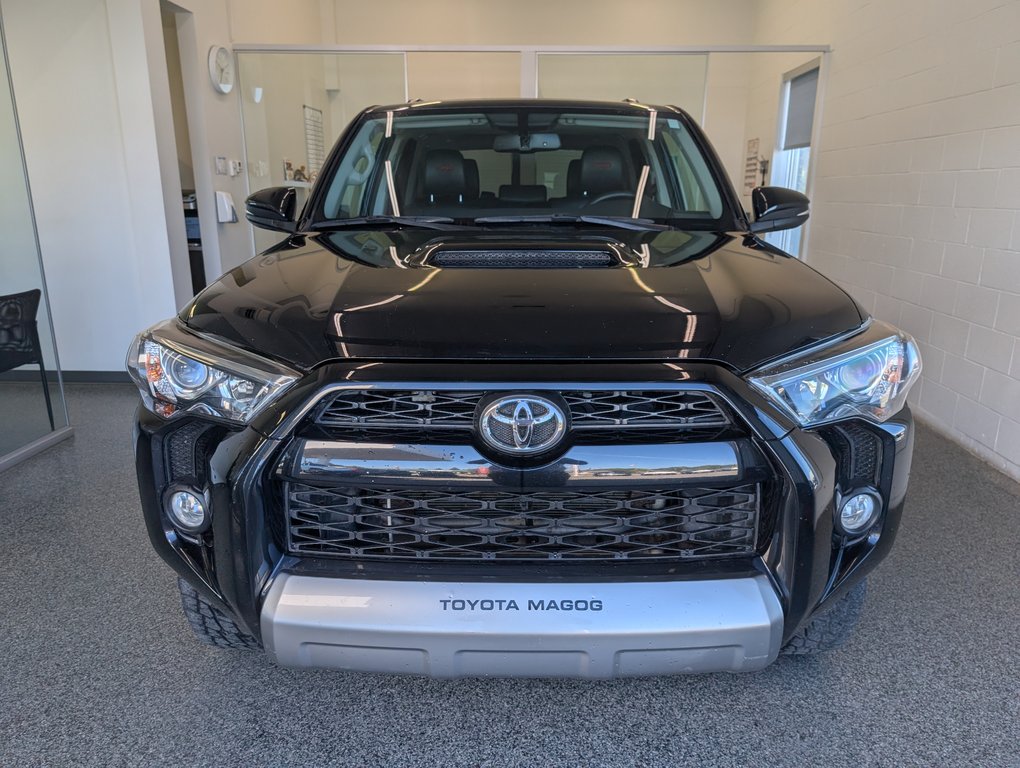 2017 Toyota 4Runner V6 4X4, CUIR, in Magog, Quebec - 6 - w1024h768px
