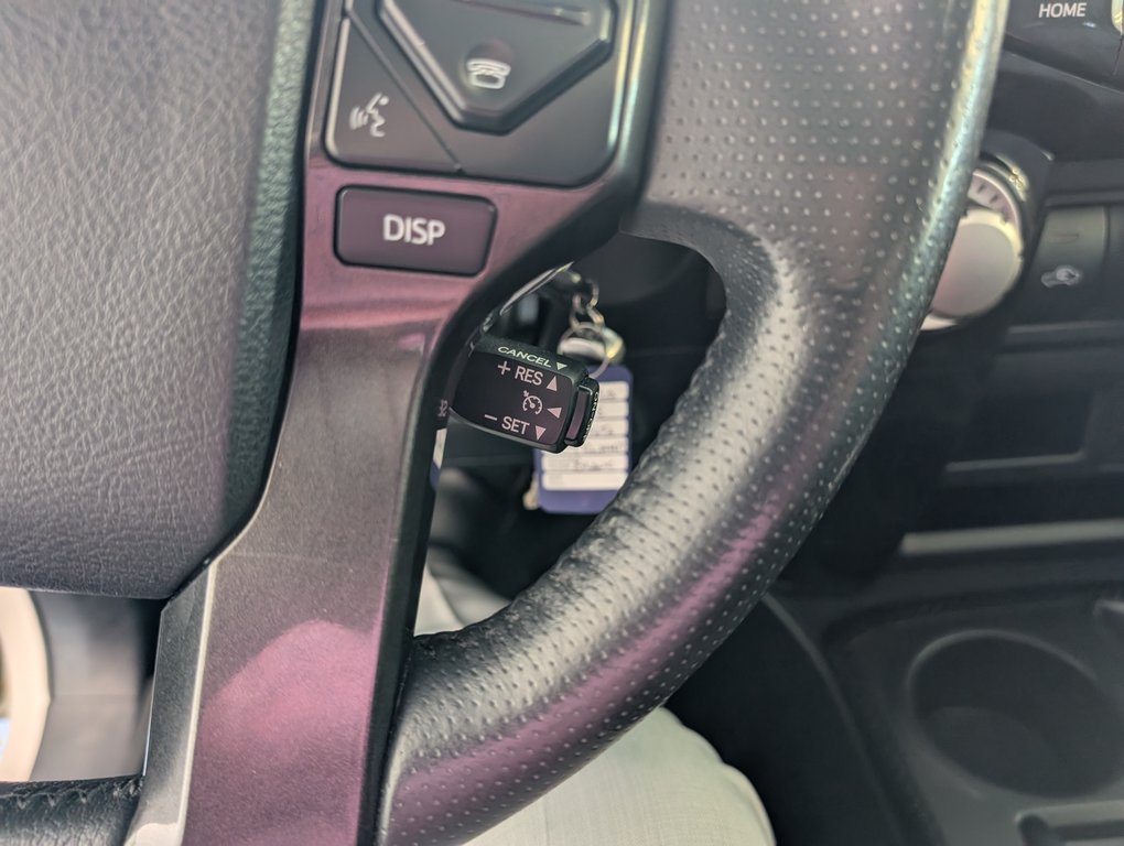 2018 Toyota 4Runner TRD PRO  4X4 in Magog, Quebec - 23 - w1024h768px