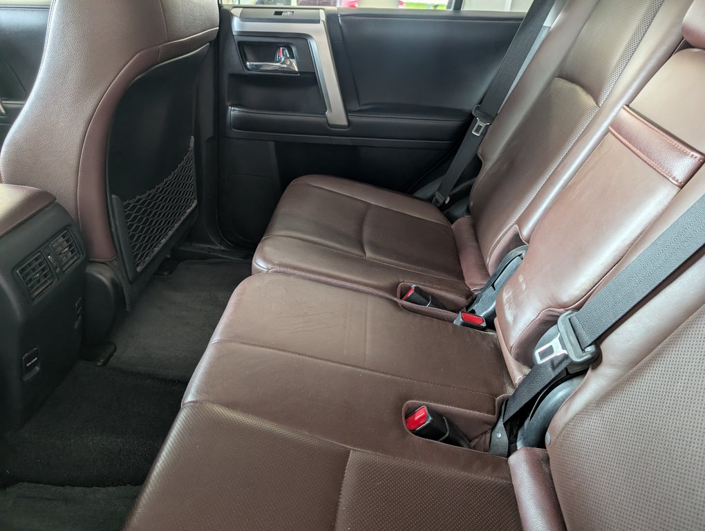 2018 Toyota 4Runner LIMITED AWD in Magog, Quebec - 11 - w1024h768px