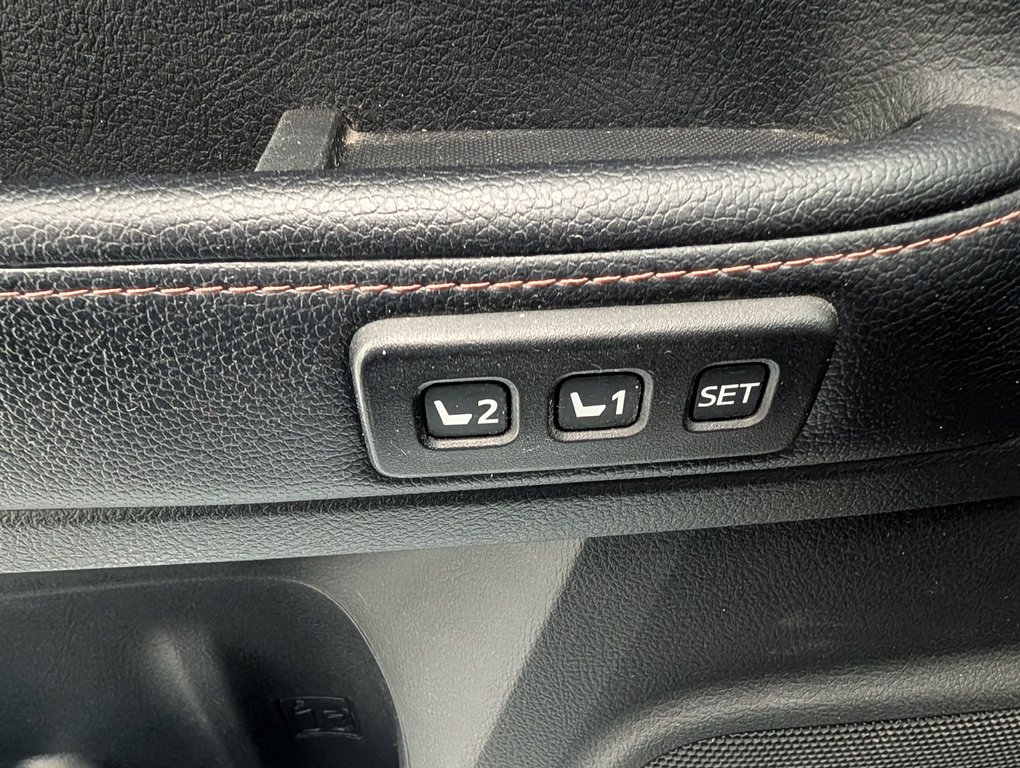 2018 Toyota 4Runner LIMITED AWD in Magog, Quebec - 16 - w1024h768px