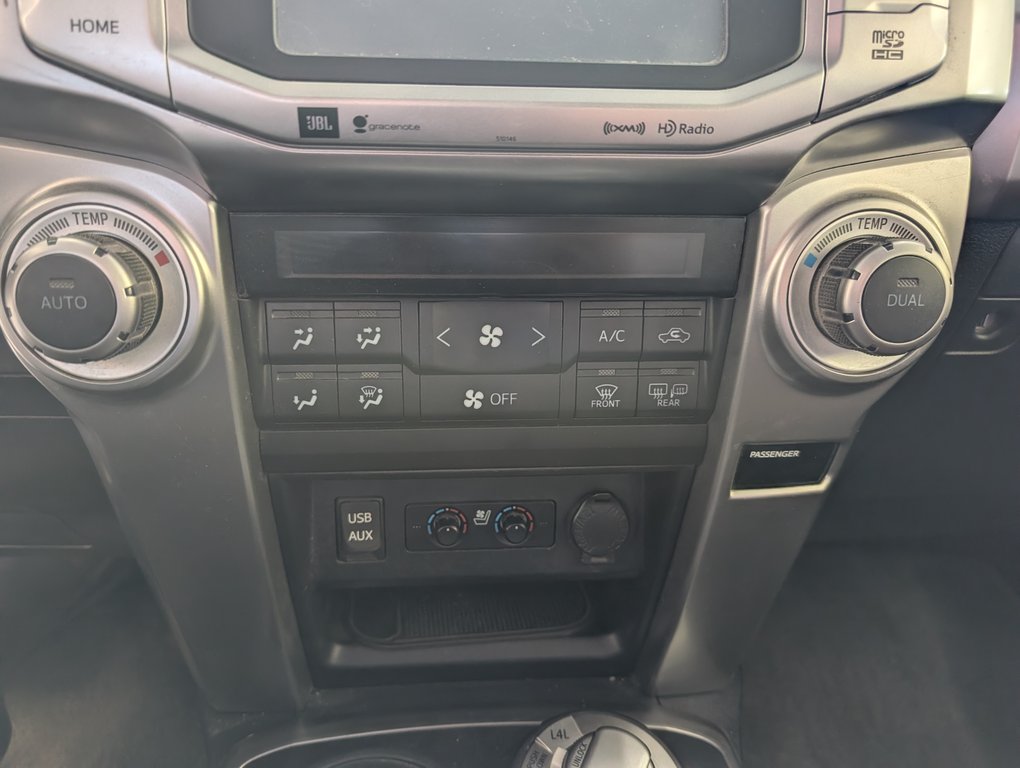 2018 Toyota 4Runner LIMITED AWD in Magog, Quebec - 21 - w1024h768px