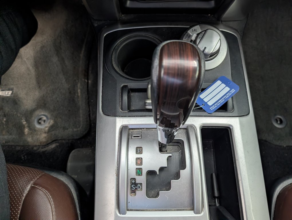 2018 Toyota 4Runner LIMITED AWD in Magog, Quebec - 19 - w1024h768px