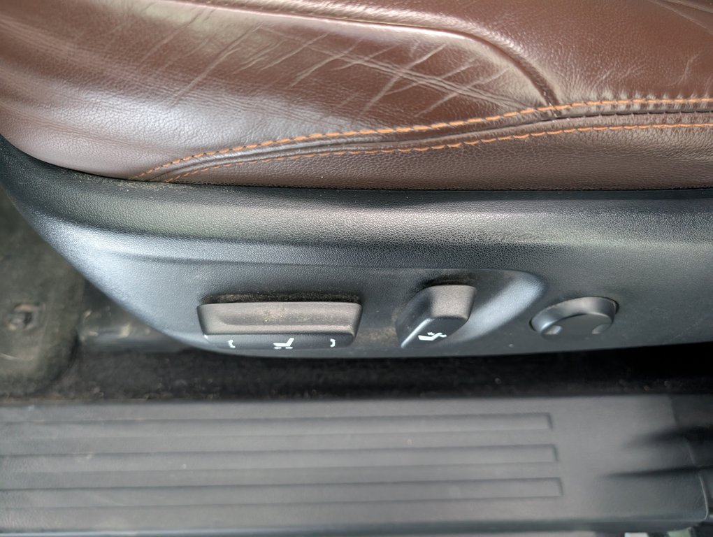 2018 Toyota 4Runner LIMITED AWD in Magog, Quebec - 14 - w1024h768px