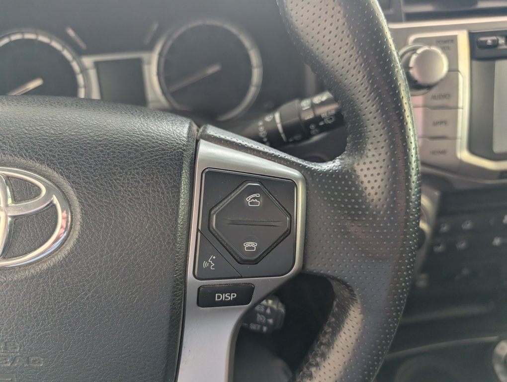 2018 Toyota 4Runner LIMITED AWD in Magog, Quebec - 23 - w1024h768px