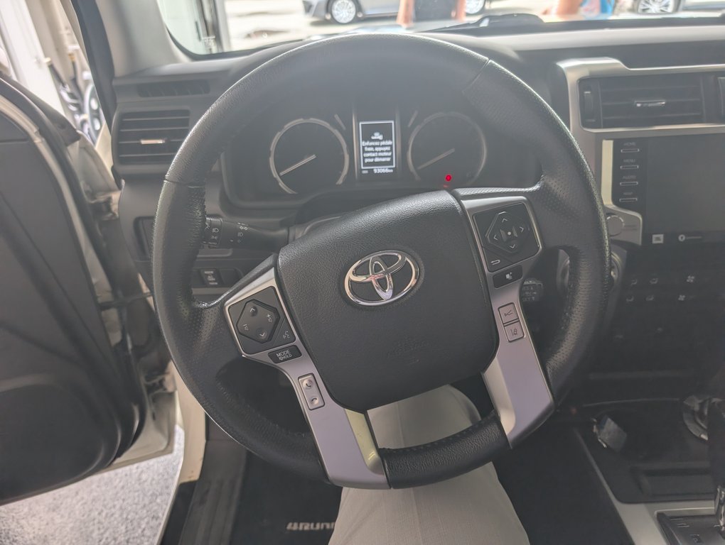 2021 Toyota 4Runner LIMITED AWD, in Magog, Quebec - 14 - w1024h768px