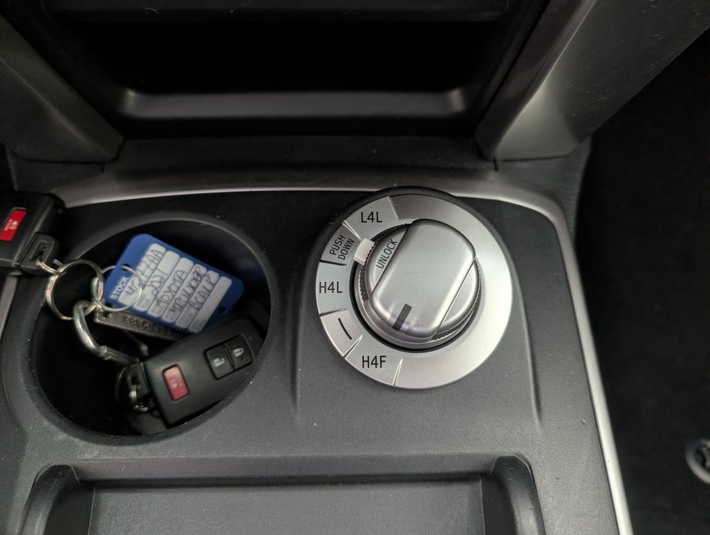 2021 Toyota 4Runner LIMITED AWD, in Magog, Quebec - 16 - w1024h768px