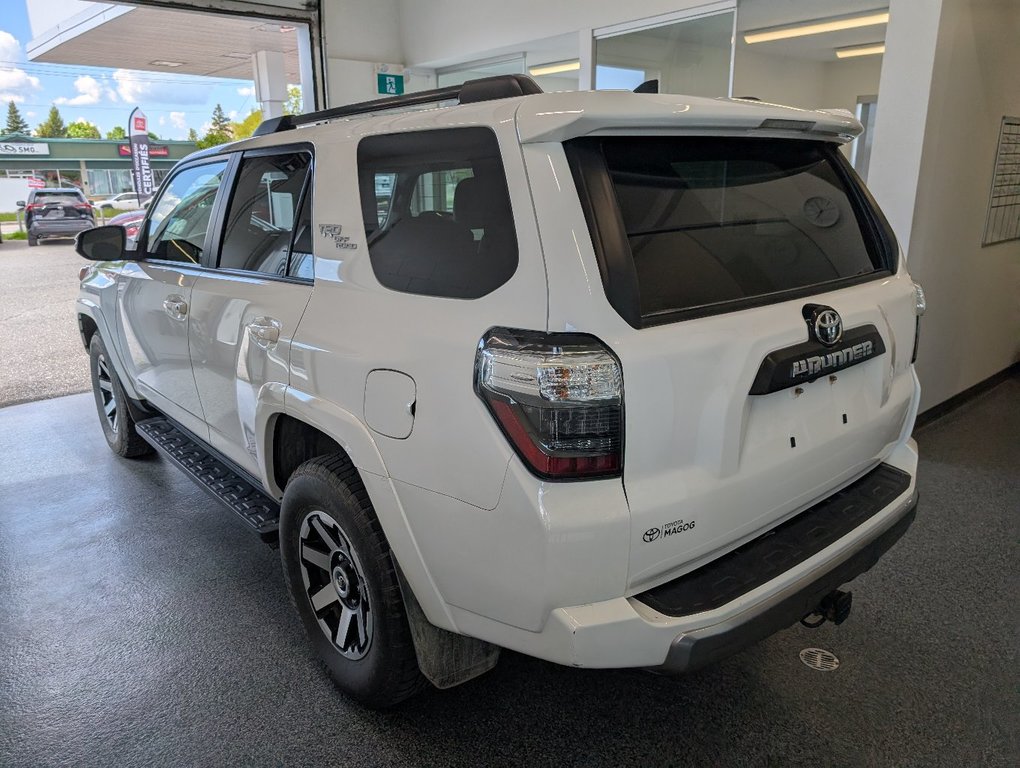 2022 Toyota 4Runner TRD OFF ROAD, 4X4, in Magog, Quebec - 5 - w1024h768px