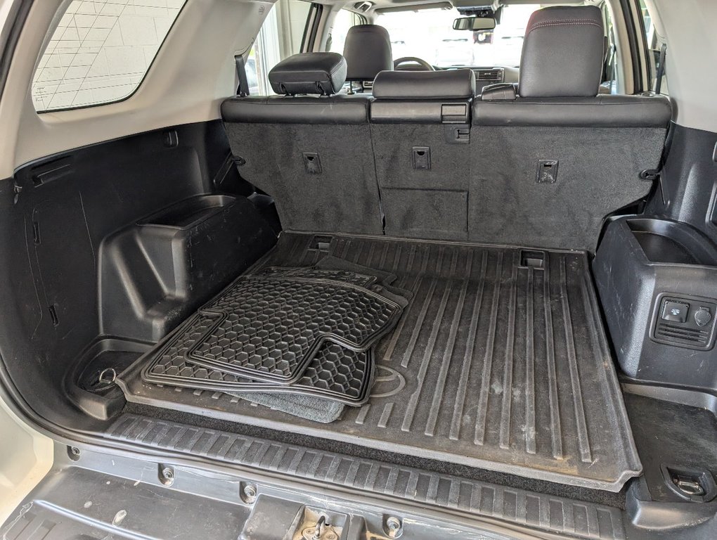 2022 Toyota 4Runner TRD OFF ROAD, 4X4, in Magog, Quebec - 7 - w1024h768px