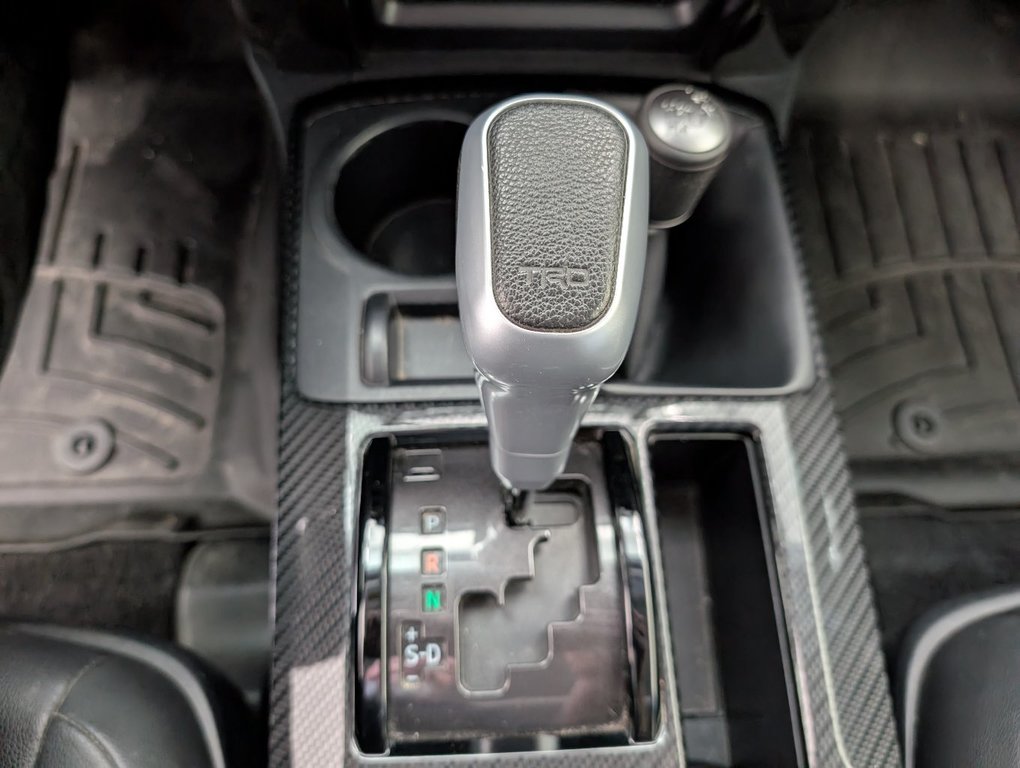 2022 Toyota 4Runner TRD OFF ROAD, 4X4, in Magog, Quebec - 19 - w1024h768px