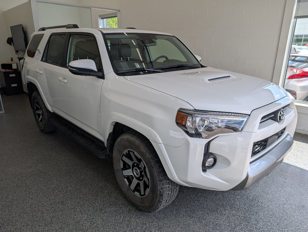 2022 Toyota 4Runner TRD OFF ROAD, 4X4, in Magog, Quebec - 1 - w1024h768px