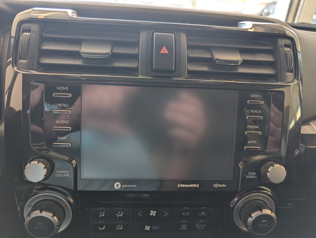 2022 Toyota 4Runner TRD OFF ROAD AWD, in Magog, Quebec - 20 - w1024h768px