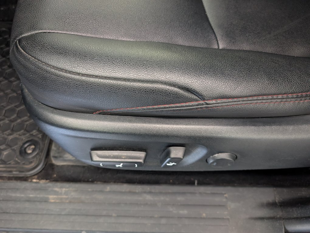 2022 Toyota 4Runner TRD OFF ROAD AWD, in Magog, Quebec - 15 - w1024h768px