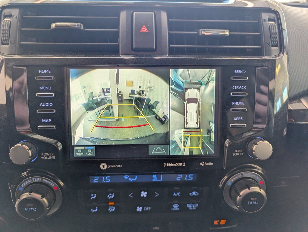 Toyota 4Runner TRD OFF ROAD, 4X4, 2022 à Magog, Québec - 23 - w1024h768px