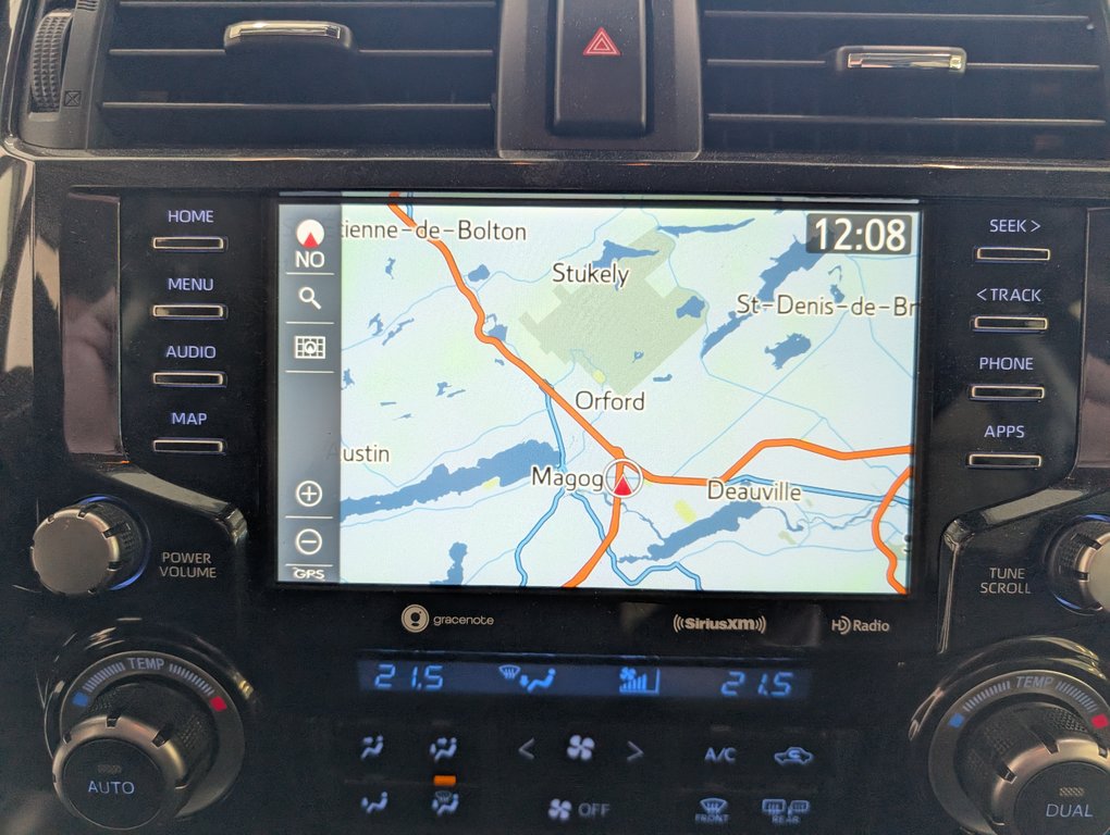 Toyota 4Runner TRD OFF ROAD, 4X4, 2022 à Magog, Québec - 24 - w1024h768px