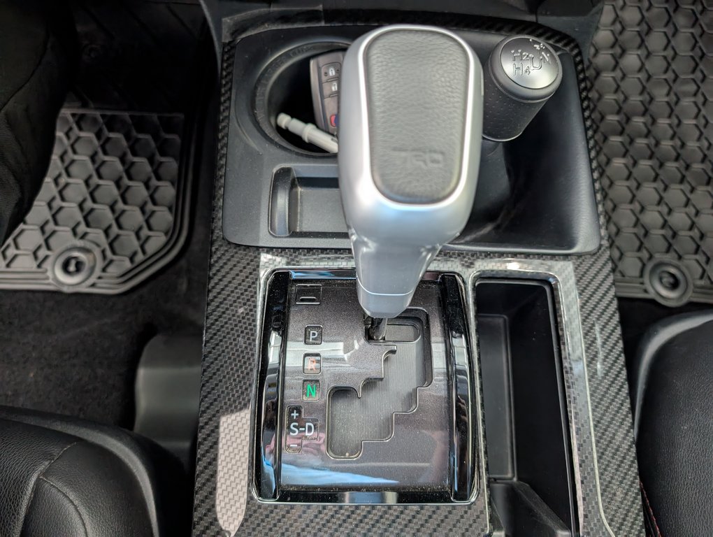 2023 Toyota 4Runner TRD OFF ROAD AWD, in Magog, Quebec - 19 - w1024h768px