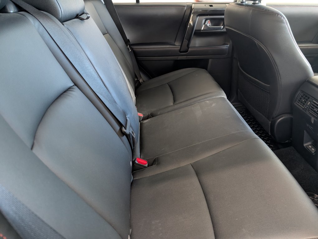 2023 Toyota 4Runner TRD OFF ROAD AWD, in Magog, Quebec - 8 - w1024h768px