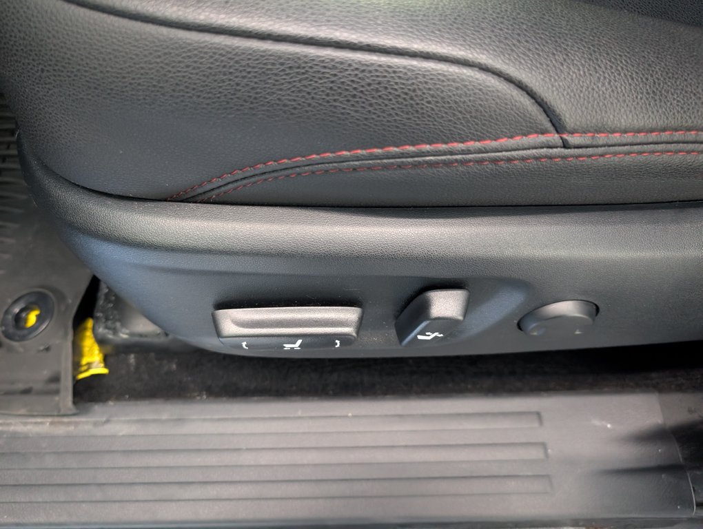 Toyota 4Runner TRD OFF ROAD. 2023 à Magog, Québec - 13 - w1024h768px