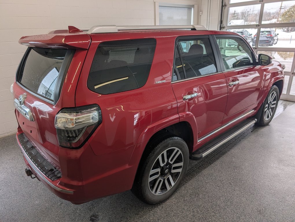 Toyota 4Runner LIMITED, GARANTIE JUSQU EN 2028, 2023 à Magog, Québec - 3 - w1024h768px