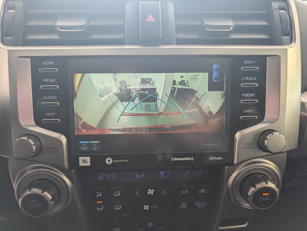 Toyota 4Runner LIMITED, GARANTIE JUSQU EN 2028, 2023 à Magog, Québec - 21 - w1024h768px