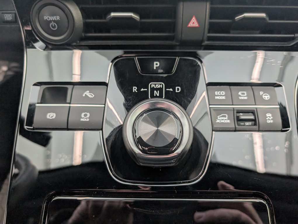 Toyota bZ4X XLE AWD TECHNOLOGIE, 2023 à Magog, Québec - 16 - w1024h768px