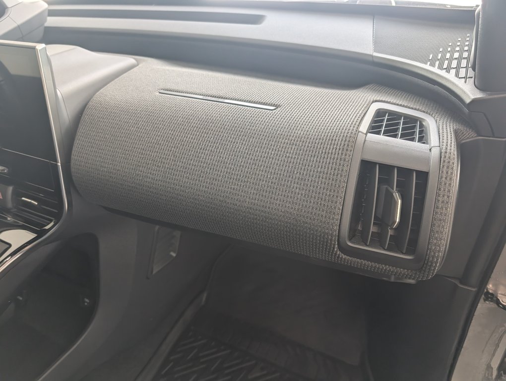 Toyota bZ4X XLE AWD TECHNOLOGIE, 2023 à Magog, Québec - 9 - w1024h768px