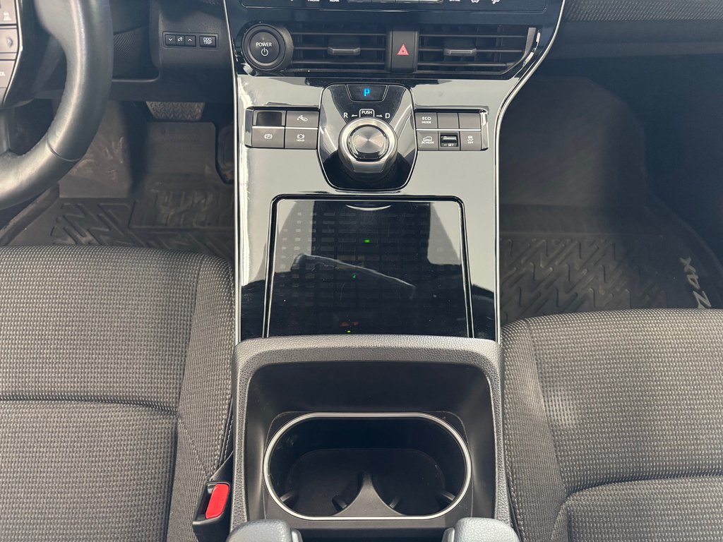 2023 Toyota bZ4X XLE AWD in Magog, Quebec - 19 - w1024h768px