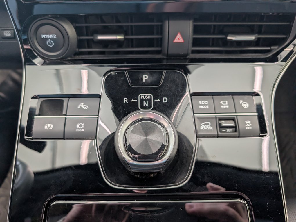 Toyota bZ4X XLE AWD 2023 à Magog, Québec - 16 - w1024h768px