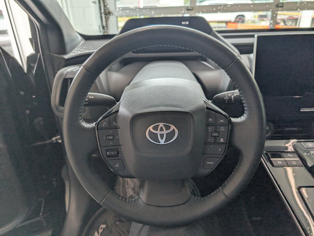 2024 Toyota bZ4X LE in Magog, Quebec - 13 - w1024h768px