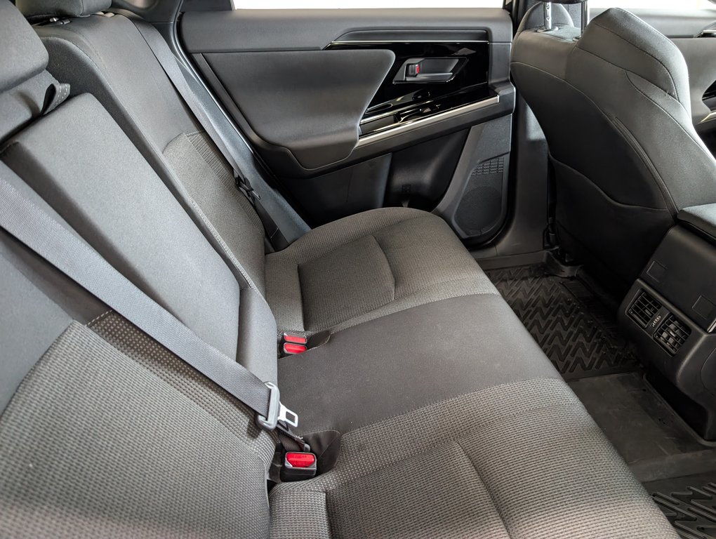 2024 Toyota bZ4X LE in Magog, Quebec - 6 - w1024h768px