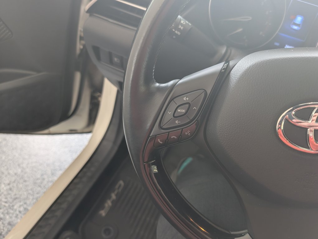 Toyota C-HR  2018 à Magog, Québec - 17 - w1024h768px