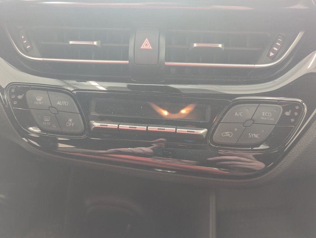 Toyota C-HR  2018 à Magog, Québec - 16 - w1024h768px
