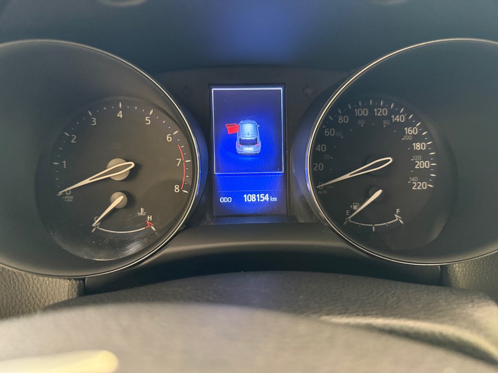 2018 Toyota C-HR XLE in Magog, Quebec - 16 - w1024h768px