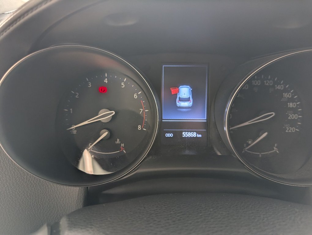 2019 Toyota C-HR XLE PREMIUM in Magog, Quebec - 22 - w1024h768px